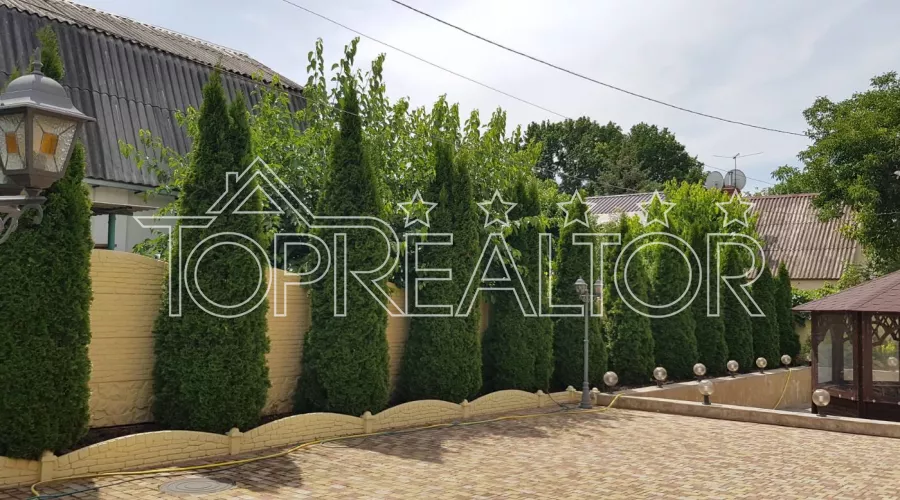 Продам 2 будинки під дачу в Рай-Єленівці | Toprealtor