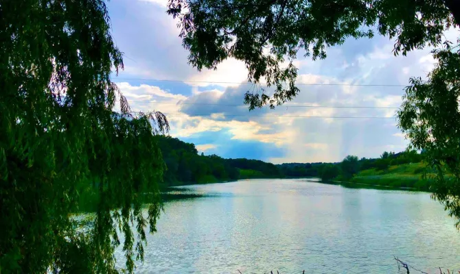 У продажу 77 ділянок у заміському комплексі Рай-Єленівка | Toprealtor