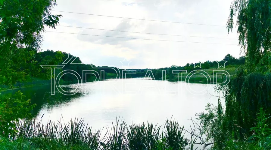 У продажу 77 ділянок у заміському комплексі Рай-Єленівка | Toprealtor