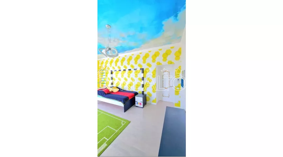 Продам шикарну 4 кімнатну квартиру з дизайнерським ремонтом по вул. Сумській | Toprealtor