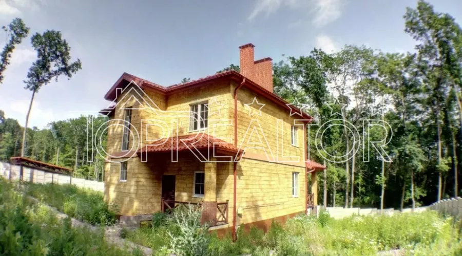 Продам двоповерховий будинок у лісопарку | Toprealtor