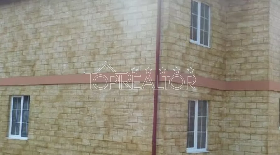 Продам двоповерховий будинок у лісопарку | Toprealtor