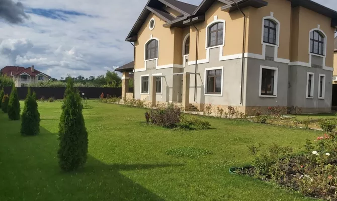 Продам 2-поверховий будинок на Полі Чудес-1 | Toprealtor