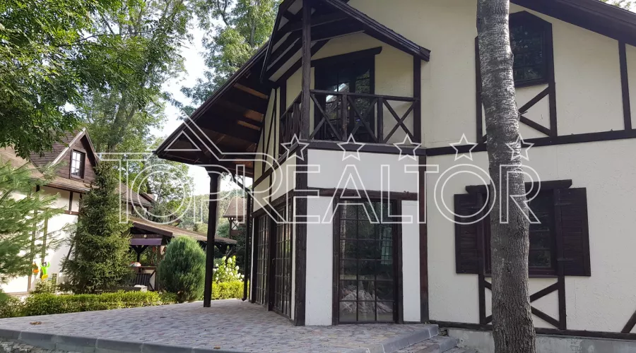 Продам будинок в котеджному селищі в Короповому Хуторі | Toprealtor