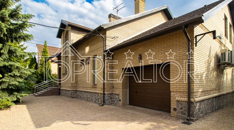 Продам сучасний котедж в р-ні М. Студентська | Toprealtor