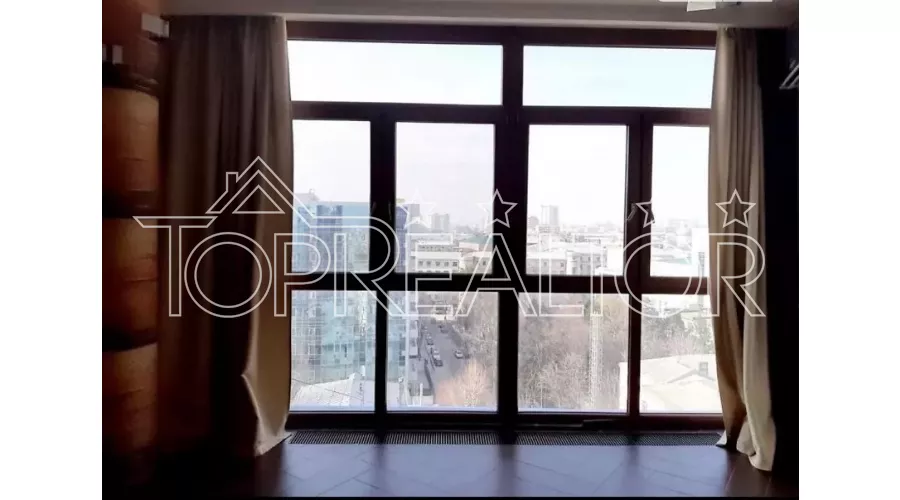 Продам 4-кімнатну панорамну квартиру вул. Чайковська 6 | Toprealtor