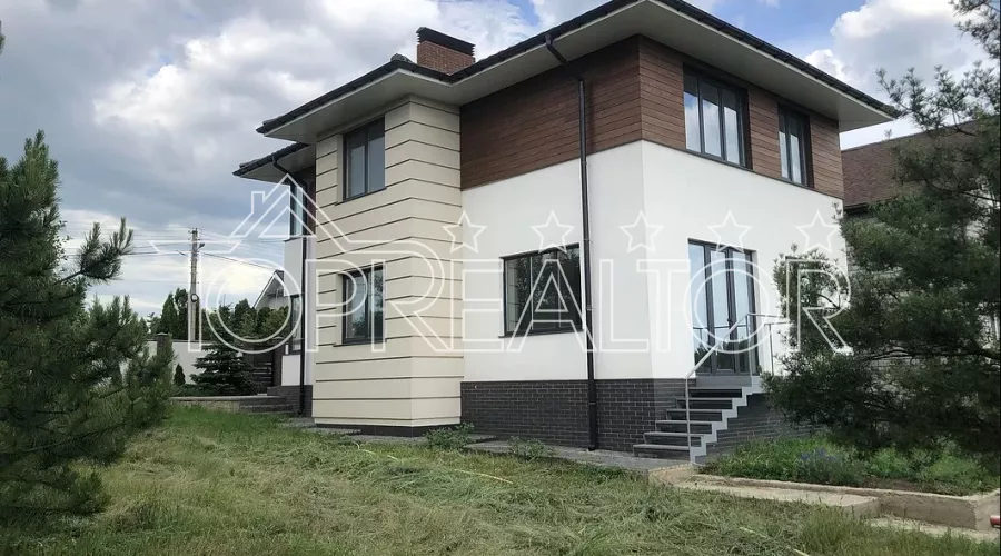 Продам двоповерховий будинок в селищі Мала Данилівка | Toprealtor