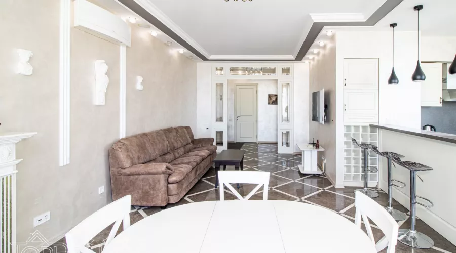 Продам 3-кімнатну студійну квартиру в ЖК Авантаж | Toprealtor