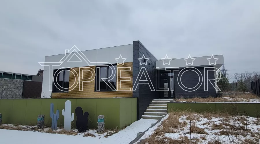 Продам 1-поверховий сучасний будинок в котеджному селищі Флоринка-1 | Toprealtor