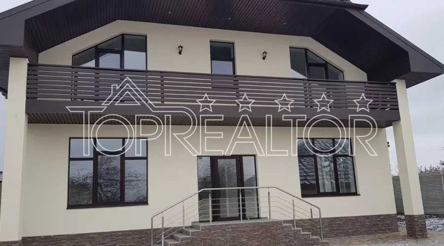 Продам двоповерховий будинок, сел. Кірова | Toprealtor