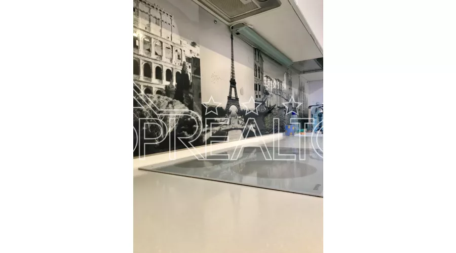 Продам 4 кімнатну квартиру в центрі, вул. Ярослава Мудрого | Toprealtor