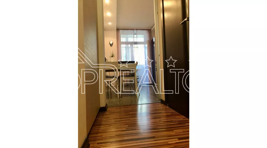 Продам 4 кімнатну квартиру в центрі, вул. Ярослава Мудрого | Toprealtor