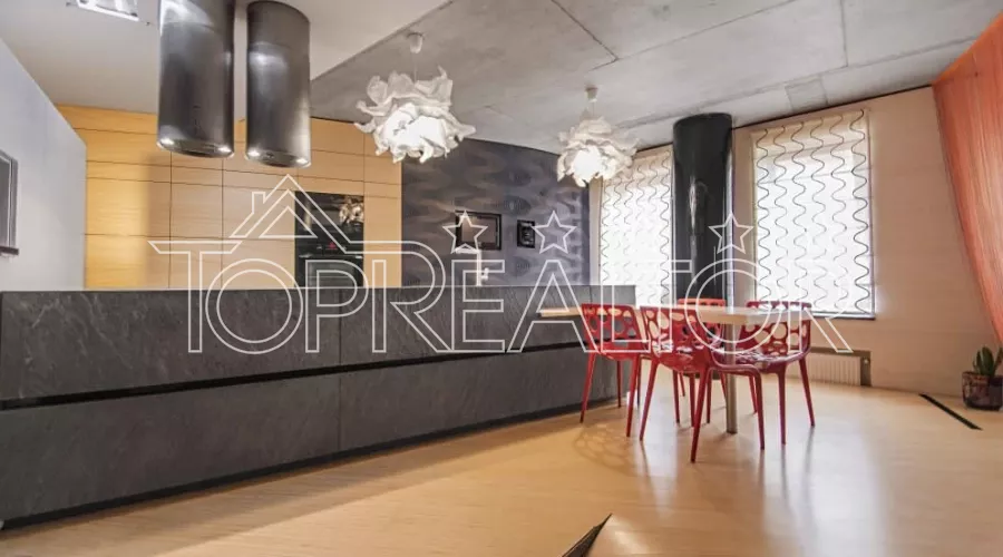 Продам 3-кімнатну квартиру в будинку Жилстрой-2 на О.Яроша 22 | Toprealtor