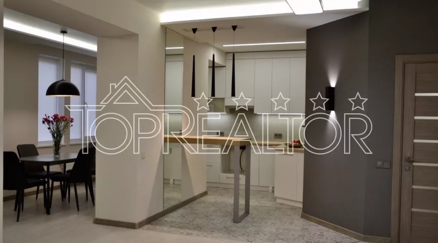 3-кімнатна квартира на вул. Культури 10, навпроти Сумського ринку | Toprealtor