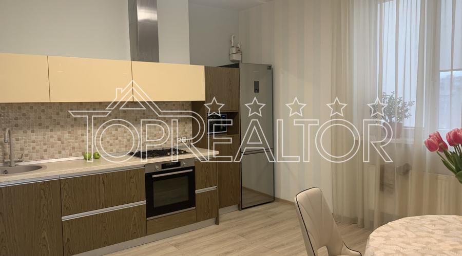Продам 2 комнатную квартиру в клубном доме на ул. Ромена Роллана 15 А | Toprealtor