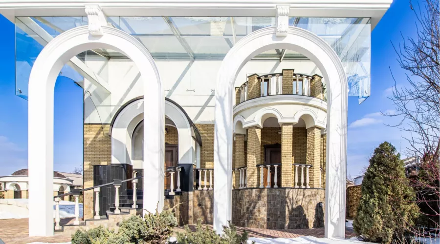 Продам стильний двоповерховий будинок в Немишлянському районі | Toprealtor