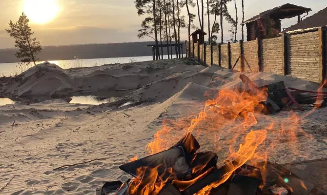 Продам ділянку в селищі Печенізьке маєток | Toprealtor