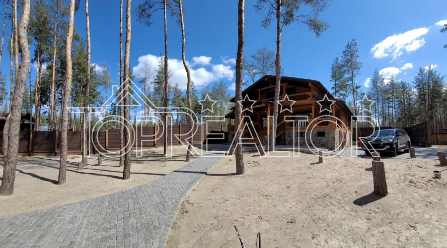 Продам дерев'яний будинок на Печенізькому маєтку | Toprealtor