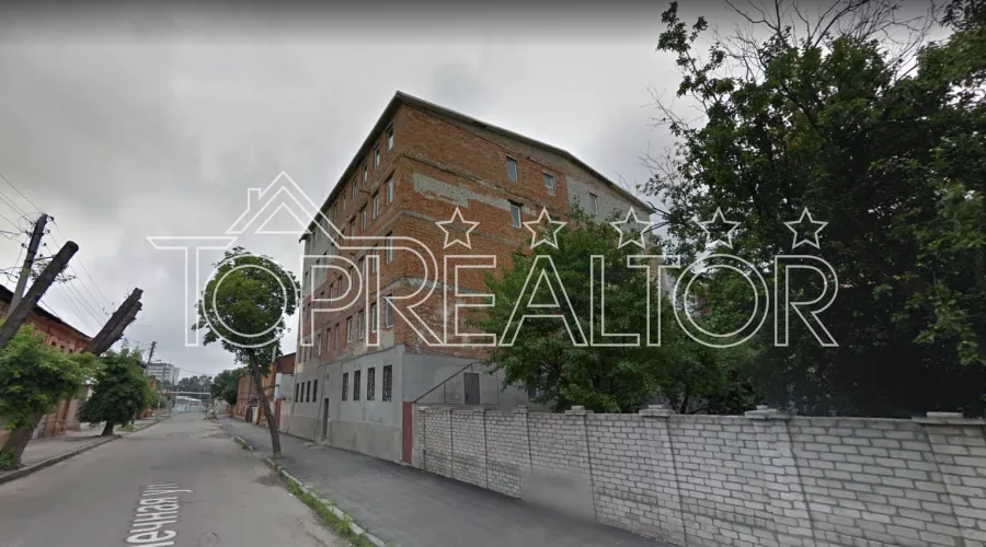 Будівля в центрі | Toprealtor