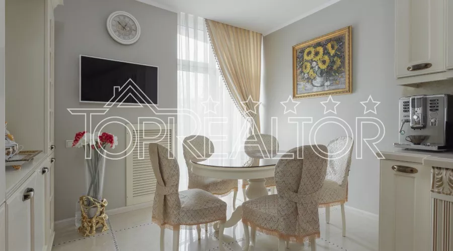 Продам 3 кімнатну квартиру в ЖК Схід-Захід | Toprealtor