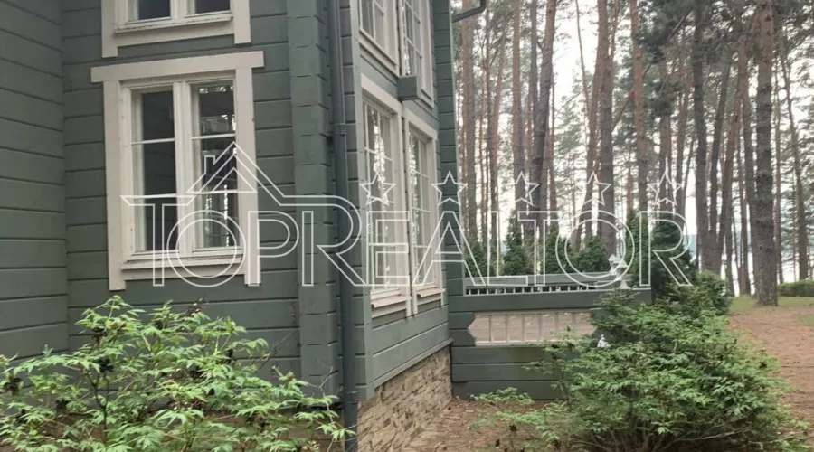 Продам уникальное поместье на берегу водохранилища на Старом Салтове | Toprealtor