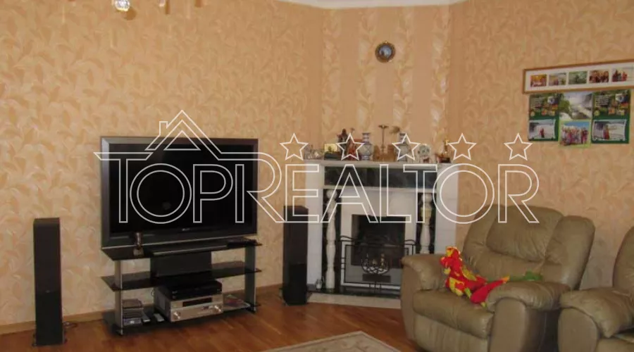 4-кімнатна квартира біля Сумського ринку | Toprealtor