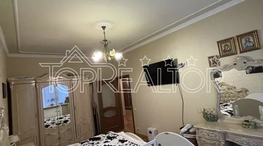 Продам 2-поверховий будинок по вулиці Краснодарська 79/2 | Toprealtor