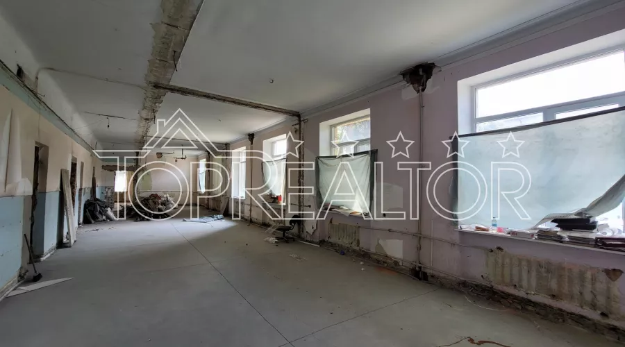 Продам 2-рівневе приміщення з підвалом на пр. Науки 30 | Toprealtor