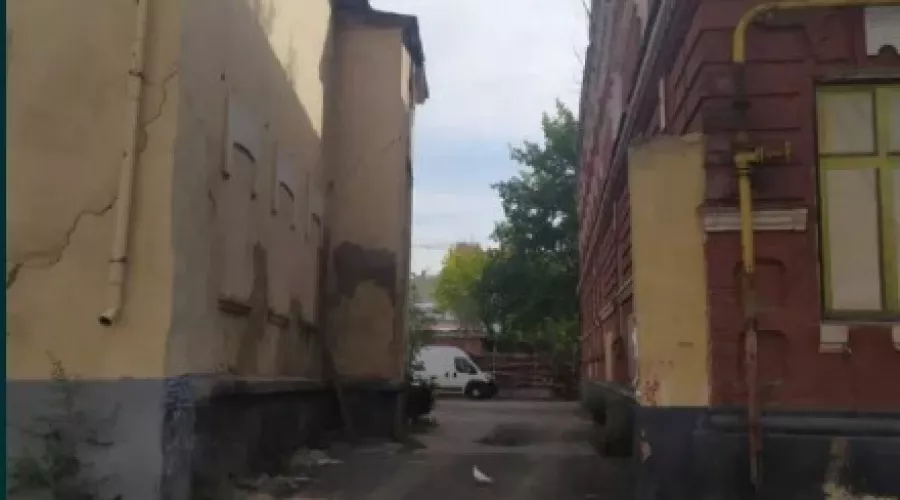 Продам ОСЗ з ділянкою 7 соток на Московському проспекті | Toprealtor