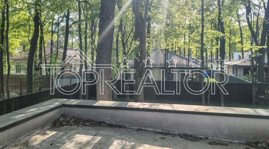 Продам современный дом в поселке Форест | Toprealtor