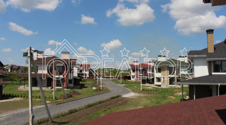 Продам ділянку площею 29 соток в сел. Чайковка | Toprealtor