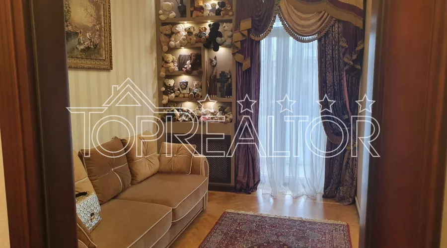 Продам 4-кімнатну квартиру вул. Мироносицька | Toprealtor