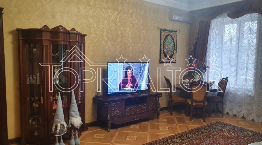 Продам 4-кімнатну квартиру вул. Мироносицька | Toprealtor