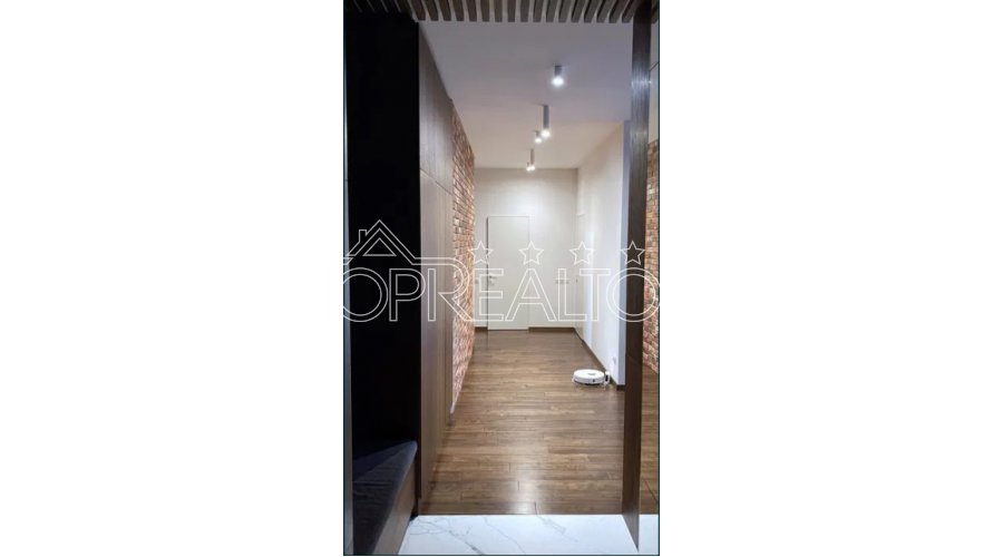 Продам 3 комнатную квартиру в клубном доме на Бакулина 33 | Toprealtor