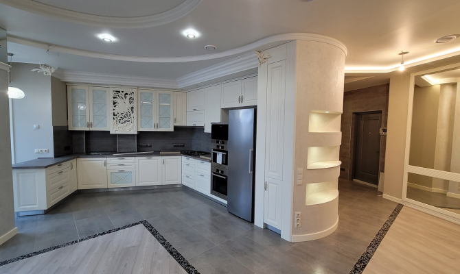 Продам 4-комнатную квартиру с новым ремонтом на Бакулина 33 | Toprealtor