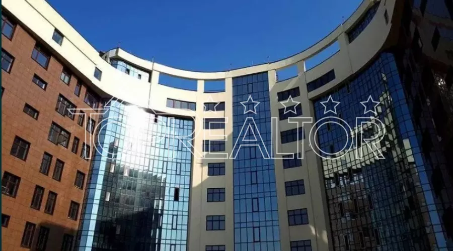 Продам 4 кімнатну квартиру в ЖК Фаворит | Toprealtor