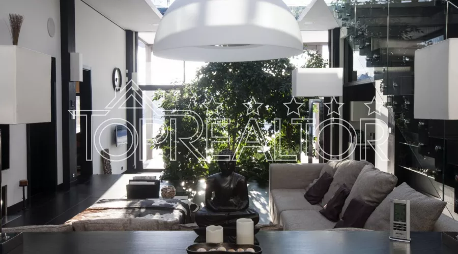 Продам розумний будинок в селищі Флоринка-1 | Toprealtor