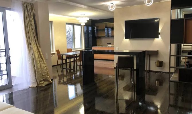 Дизайнерська квартира в Садибі Чернишова | Toprealtor