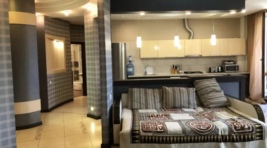 2-кім. квартира по вул. Ромена Ролана 15-а | Toprealtor