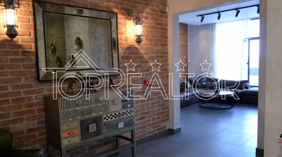 5-кімнатна квартира в Будинку на Набережній | Toprealtor