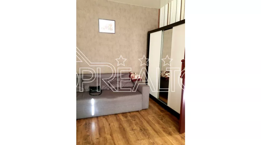 Продам 1-кімн. квартиру в сталінці навпроти Націоналя | Toprealtor