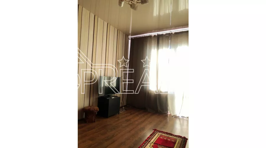 Продам 1-кімн. квартиру в сталінці навпроти Націоналя | Toprealtor