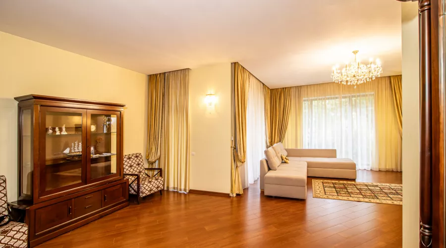 Продам будинок у стилі шале на Шатилівці | Toprealtor