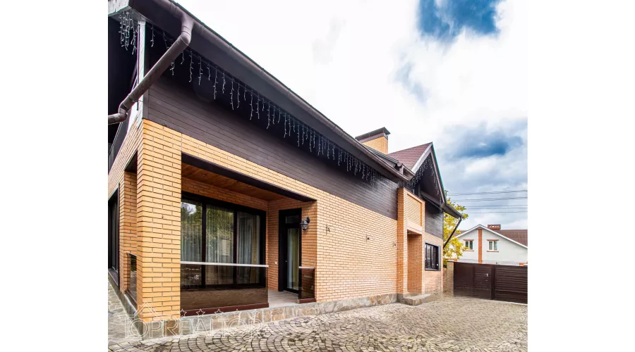 Продам будинок у стилі шале на Шатилівці | Toprealtor