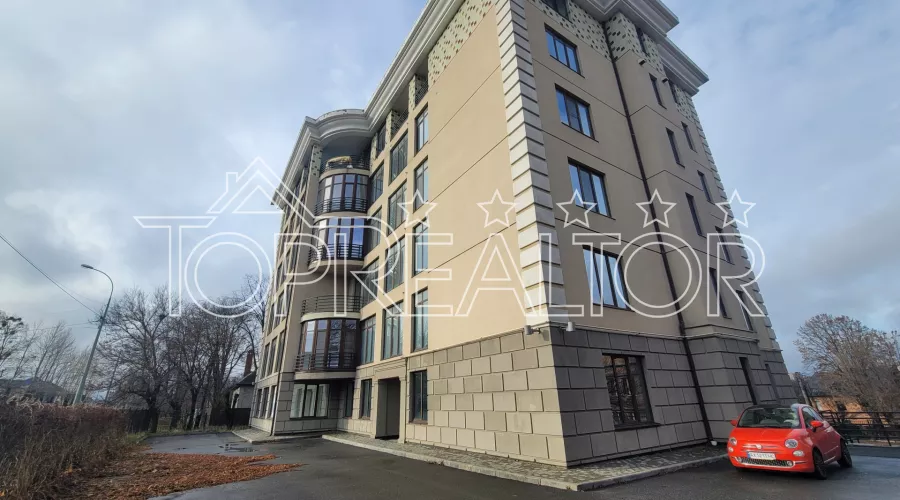 Пентхаус у клубному будинку на Новгородській 83-Б | Toprealtor