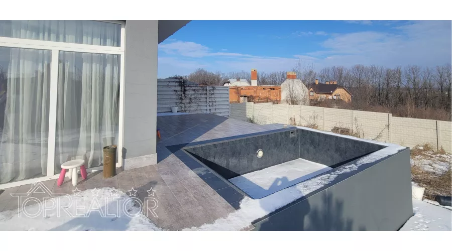 Продам сучасний котедж з ремонтом на сел.Жуковського | Toprealtor