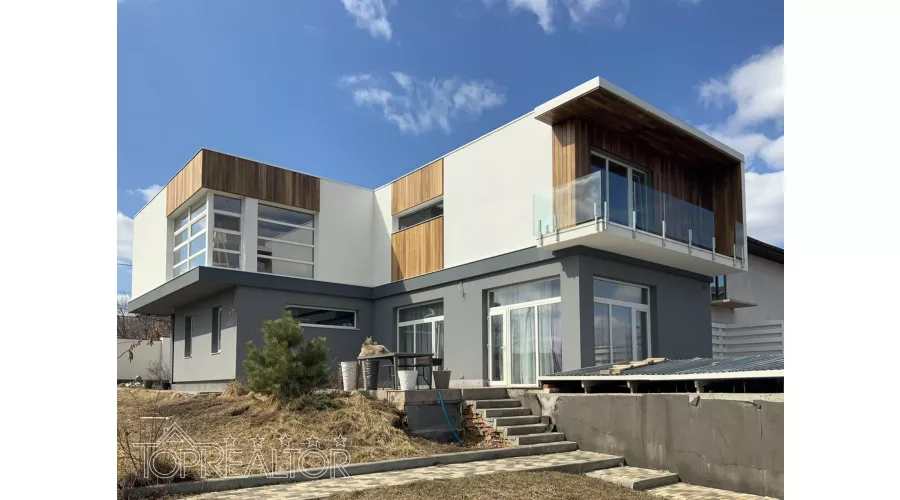 Продам сучасний котедж з ремонтом на сел.Жуковського | Toprealtor