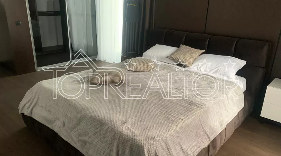 4-комн. студийная квартира с 3-мя спальнями в ЖК Резиденция | Toprealtor