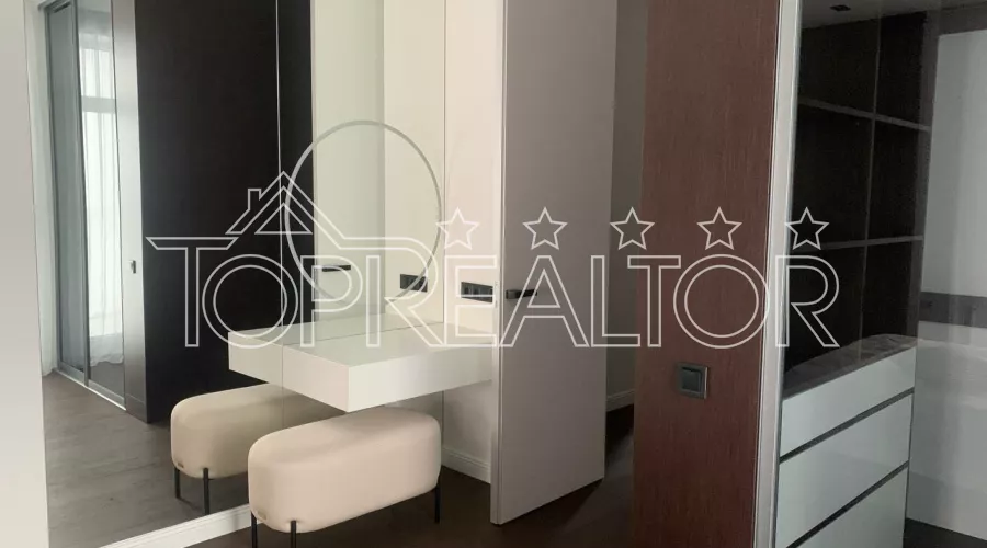 4-комн. студийная квартира с 3-мя спальнями в ЖК Резиденция | Toprealtor