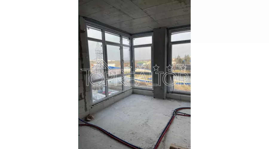 Продам 3-кімн. квартиру в будинку ЖС-1 на вул. Авіаційної 33 | Toprealtor